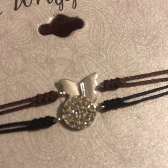 NWT All Wrapped Up Bracelet Set - Picture 2 of 3